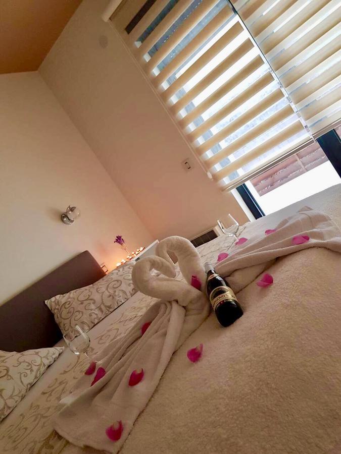 Apartment Jelena ซลาตีบอร์ ภายนอก รูปภาพ